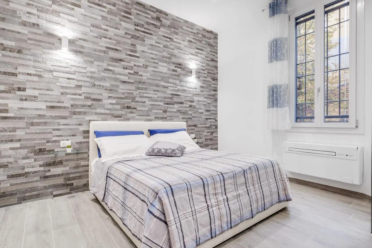Bolognina Centro-Stazione Apartment Bologna 0*,  Italy