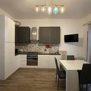 https://easyrome-appartamento-a-roma-san-paolo.it-romehotels.com