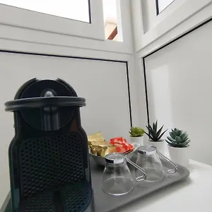 https://room200.palermohotels.org